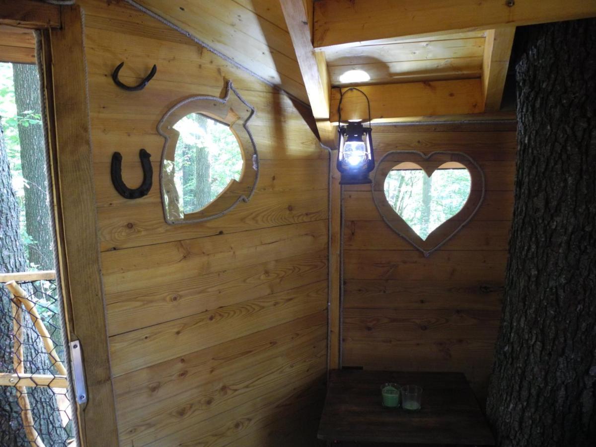 Treehouse V Brdech Villa Bohutin  Exterior photo